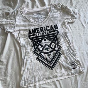 White woman’s American Fighter t-shitt